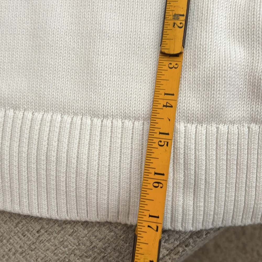 TNA White V-Neck Sweater Vest - Picture 8 of 9